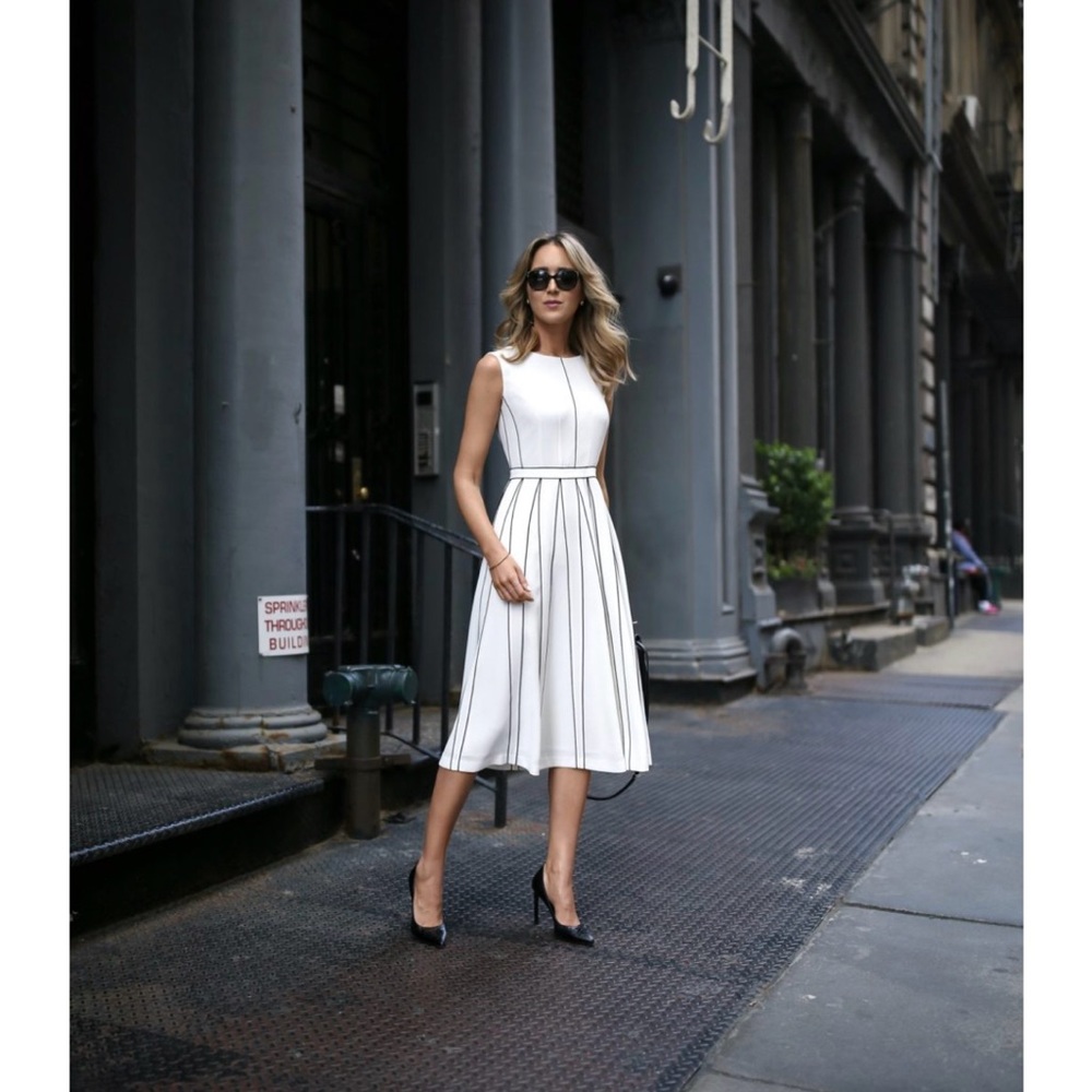 ❤️Lafayette 148 NWT Cloud(Off White) Sleeveless Dress w/ Black Stripes. Size 14.